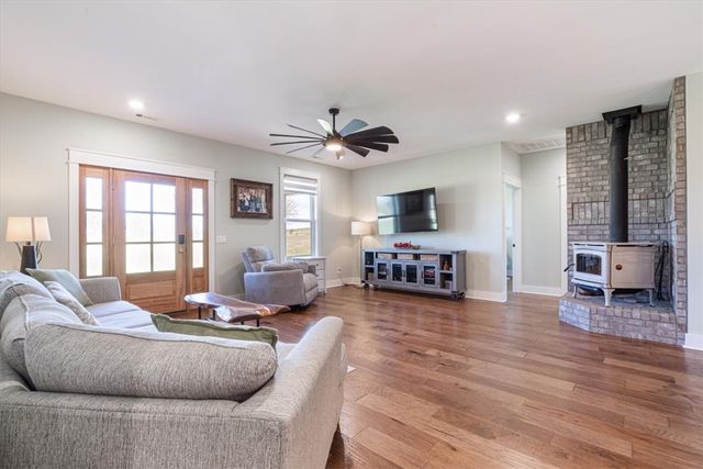 20039 Gem Road, Lincoln, AR 72744