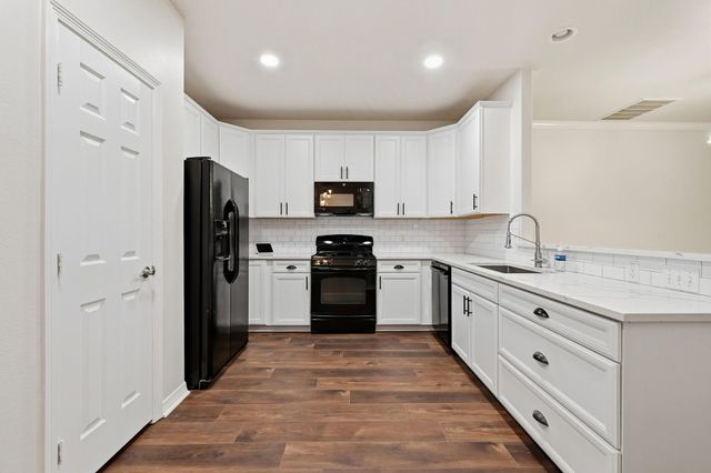 2865 Westhollow Drive 2, Houston, TX 77082