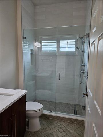 6391 Old Mahogany CT, Naples, FL 34109