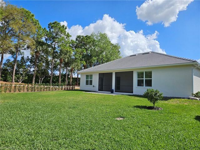 6391 Old Mahogany CT, Naples, FL 34109