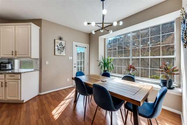 2106 Hunter Place Lane, Arlington, TX 76006