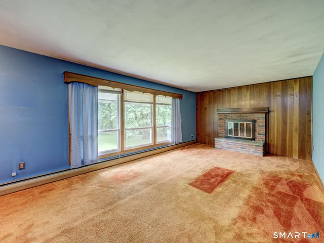 78 Pleasure Hill Road, Franklin, CT 06254