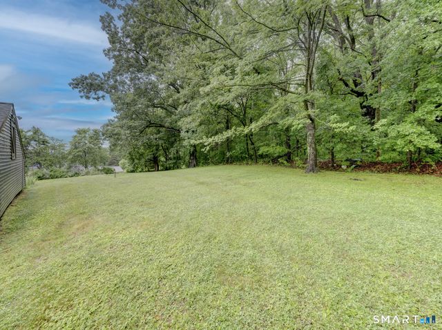 78 Pleasure Hill Road, Franklin, CT 06254