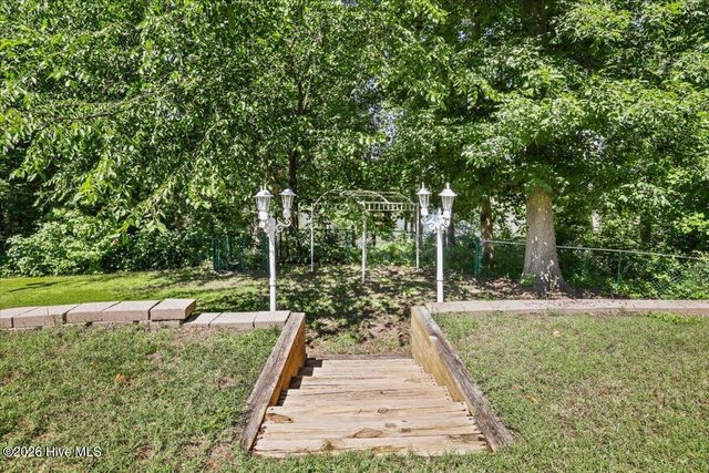 295 Brady Drive, Clayton, NC 27520