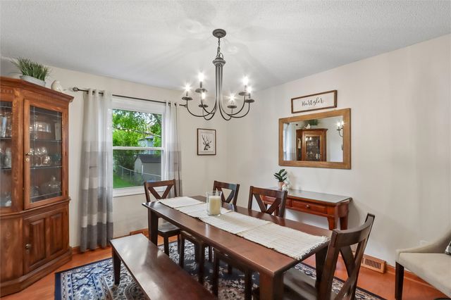 1026 Village Green Blvd, Iowa City, IA 52240