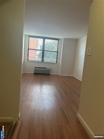 200 Division, Cliffside Park, NJ 07010
