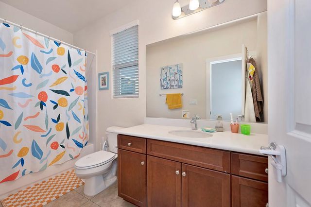 4906 Regatta Ct, Rocklin, CA 95677