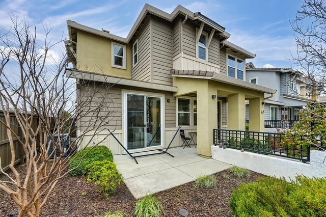 4906 Regatta Ct, Rocklin, CA 95677