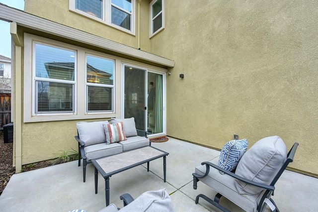 4906 Regatta Ct, Rocklin, CA 95677