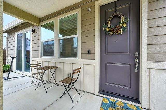 4906 Regatta Ct, Rocklin, CA 95677