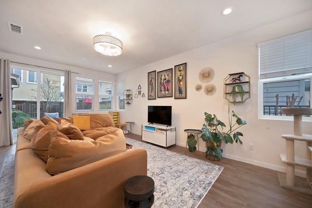 4906 Regatta Ct, Rocklin, CA 95677