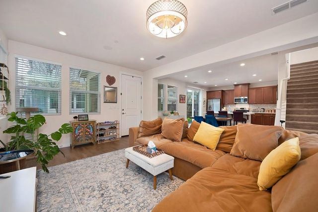 4906 Regatta Ct, Rocklin, CA 95677