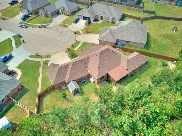 2001 Cade Court, Norman, OK 73071