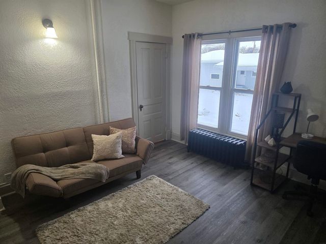 708 Park Street, Reinbeck, IA 50669