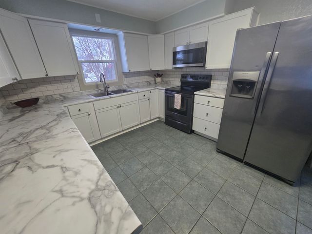 708 Park Street, Reinbeck, IA 50669