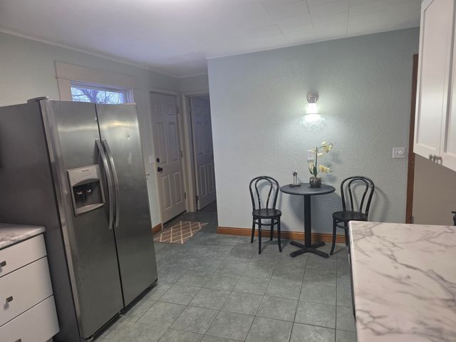 708 Park Street, Reinbeck, IA 50669