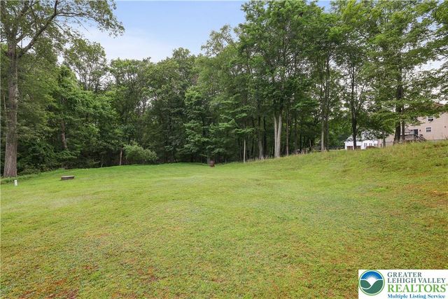 303 Lakefield Terrace, Jackson Twp, PA 18360