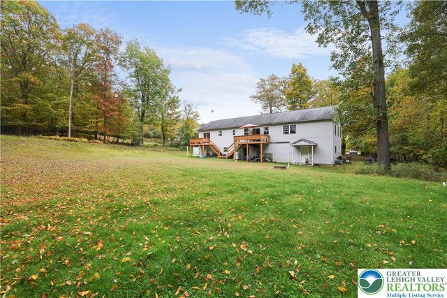 303 Lakefield Terrace, Jackson Twp, PA 18360