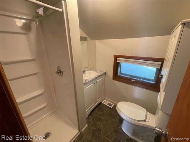 47 Pope Street, Lapeer, MI 48446