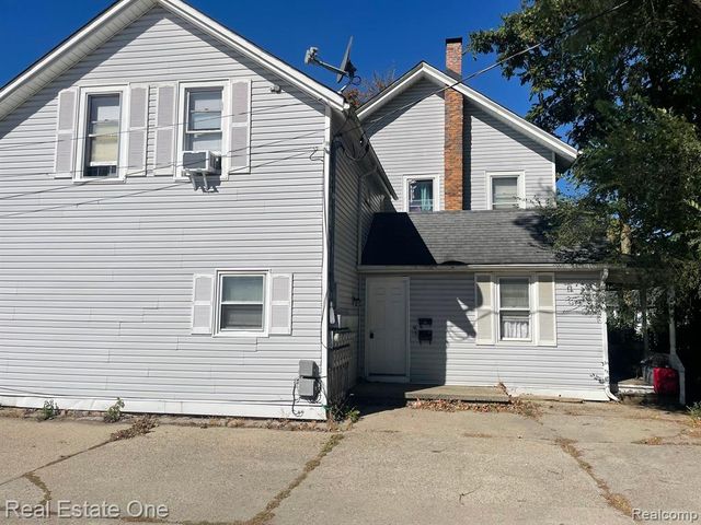 47 Pope Street, Lapeer, MI 48446