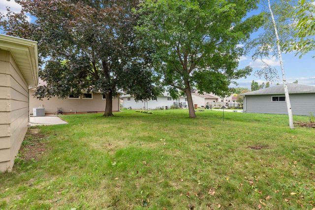 736 JOHN STREET, Menasha, WI 54952