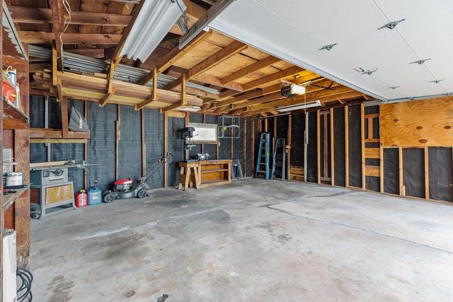 736 JOHN STREET, Menasha, WI 54952