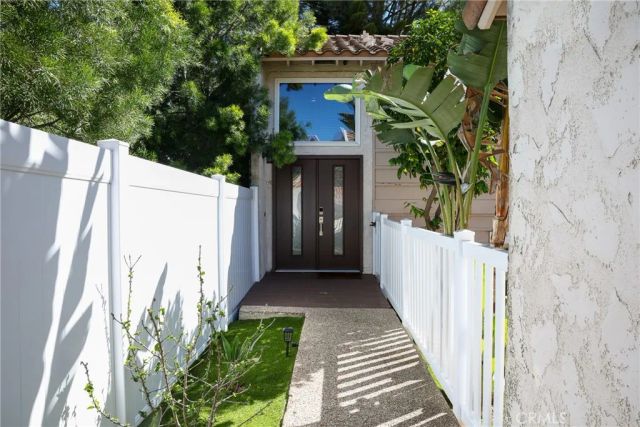2216 El Capitan Drive, Riverside, CA 92506