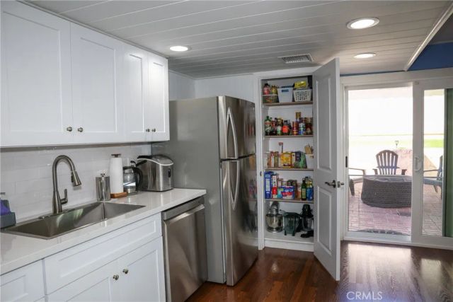 2216 El Capitan Drive, Riverside, CA 92506