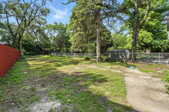 307 E 136th Place, Chicago, IL 60827