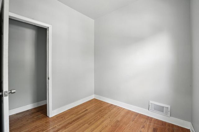 307 E 136th Place, Chicago, IL 60827