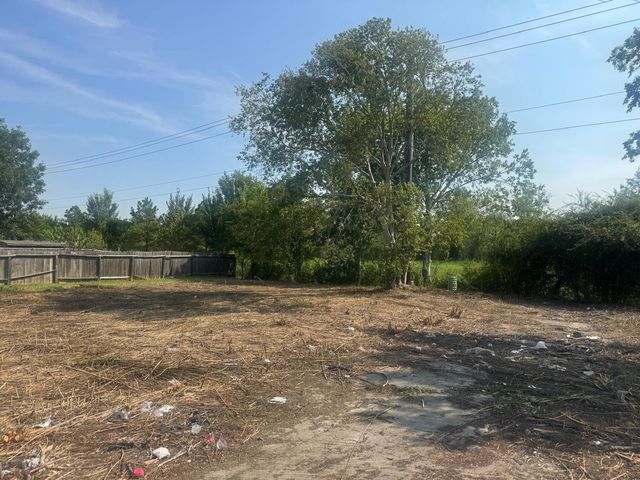 12927 Ambrose Street, Houston, TX 77045