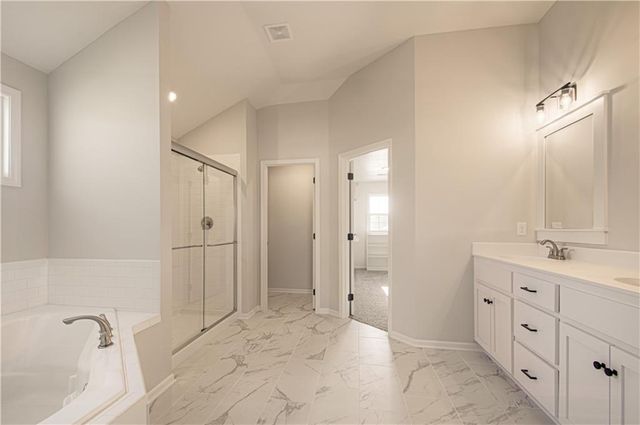 10141 N Brighton Avenue, Kansas City, MO 64156