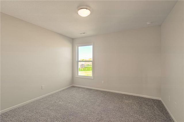 10141 N Brighton Avenue, Kansas City, MO 64156