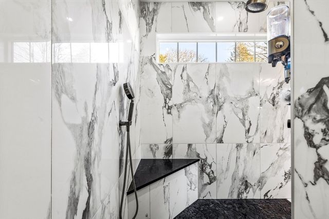 73 Raymond Ave, Raynham, MA 02767