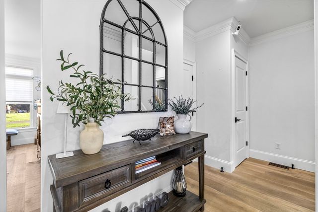 73 Raymond Ave, Raynham, MA 02767