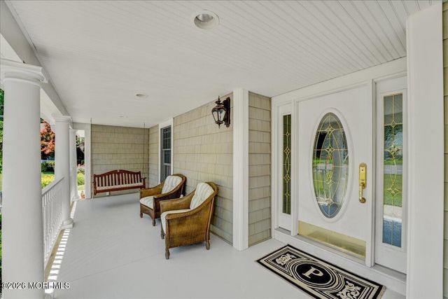 5 Trotter Terrace, Belford, NJ 07718