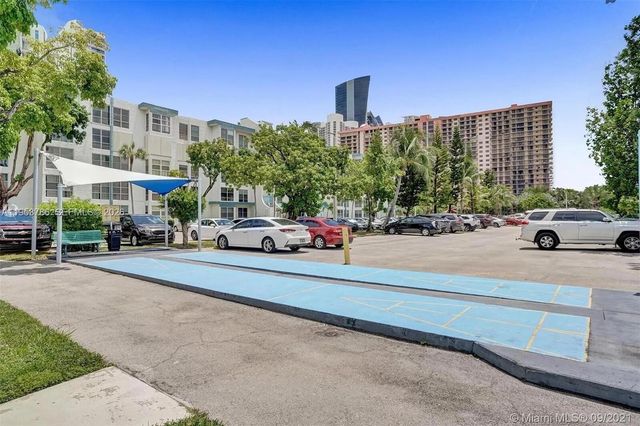 200 177th Dr 416, Sunny Isles Beach, FL 33160