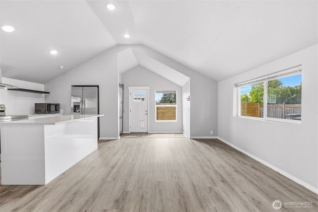 135 171st Street E, Spanaway, WA 98387