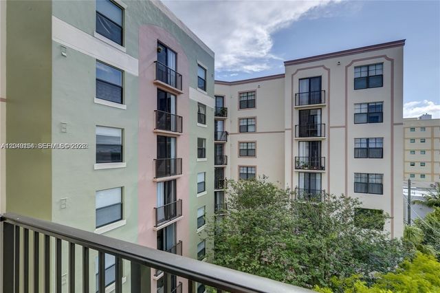 1919 Van Buren St 620A, Hollywood, FL 33020
