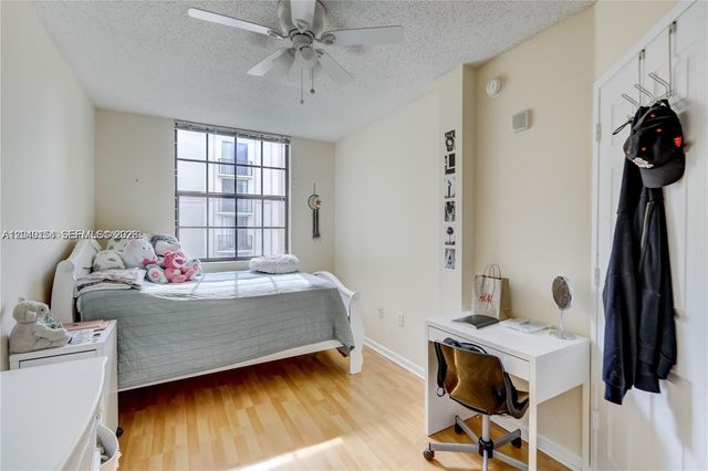1919 Van Buren St 620A, Hollywood, FL 33020
