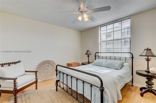 1919 Van Buren St 620A, Hollywood, FL 33020