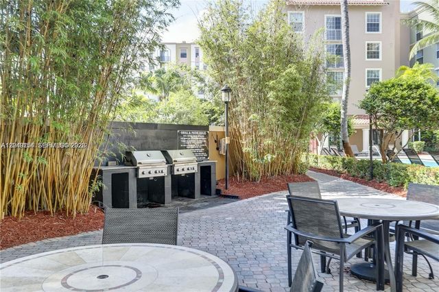 1919 Van Buren St 620A, Hollywood, FL 33020