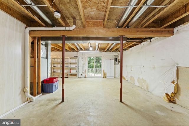 4305 WICKHAM CT, Fredericksburg, VA 22408