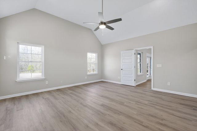 346 N Fork Branch Rd, Tullahoma, TN 37388