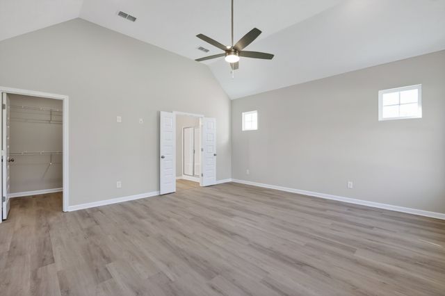 346 N Fork Branch Rd, Tullahoma, TN 37388
