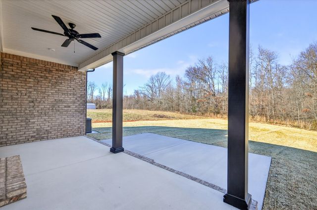 346 N Fork Branch Rd, Tullahoma, TN 37388