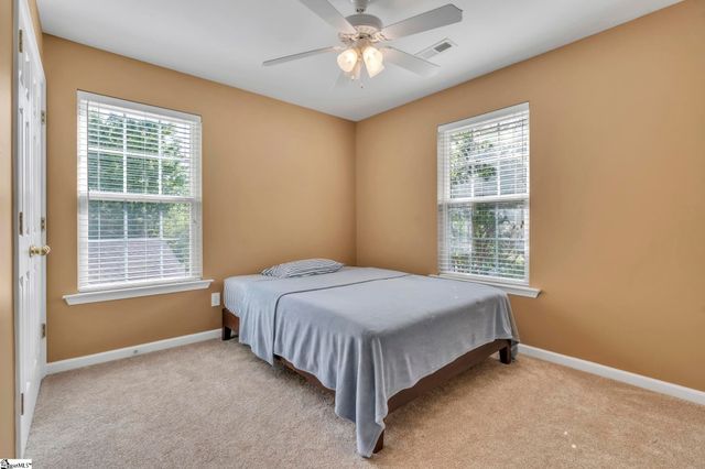 528 Kingsmoor Drive, Simpsonville, SC 29681