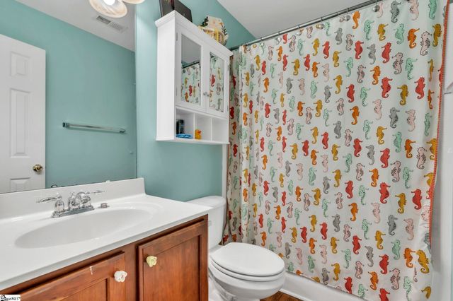 528 Kingsmoor Drive, Simpsonville, SC 29681