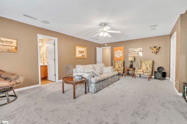 528 Kingsmoor Drive, Simpsonville, SC 29681