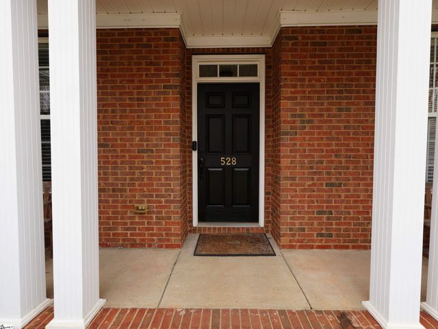 528 Kingsmoor Drive, Simpsonville, SC 29681